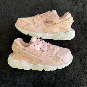 Gently used toddler girl Nike Huarache shoes